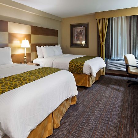 Best Western Queens Court New York City Exterior photo