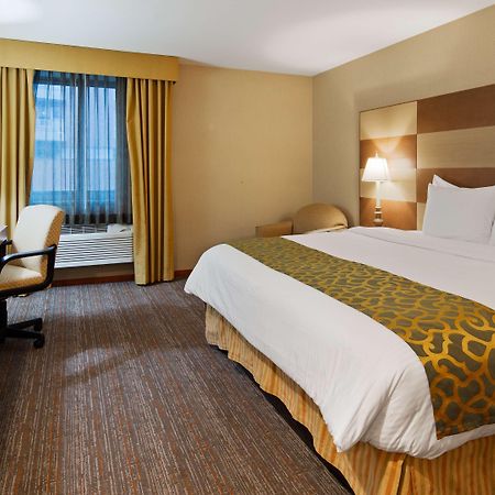 Best Western Queens Court New York City Exterior photo