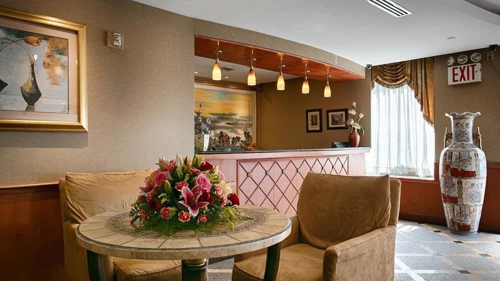 Best Western Queens Court New York City Exterior photo