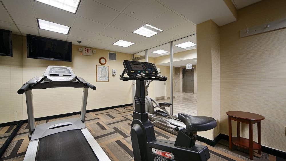 Best Western Queens Court New York City Exterior photo
