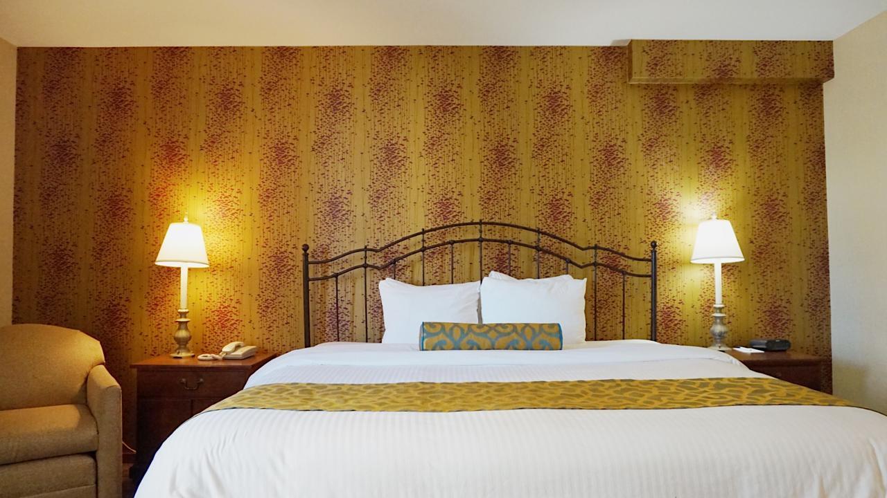 Best Western Queens Court New York City Exterior photo