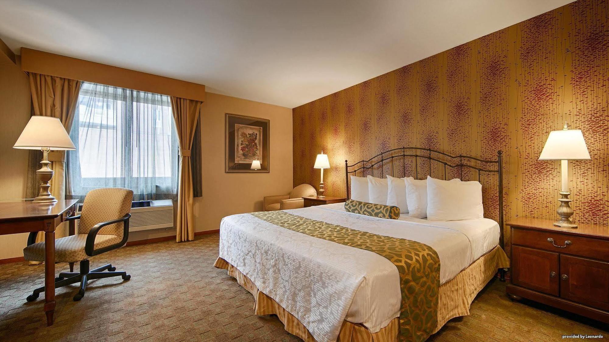 Best Western Queens Court New York City Exterior photo