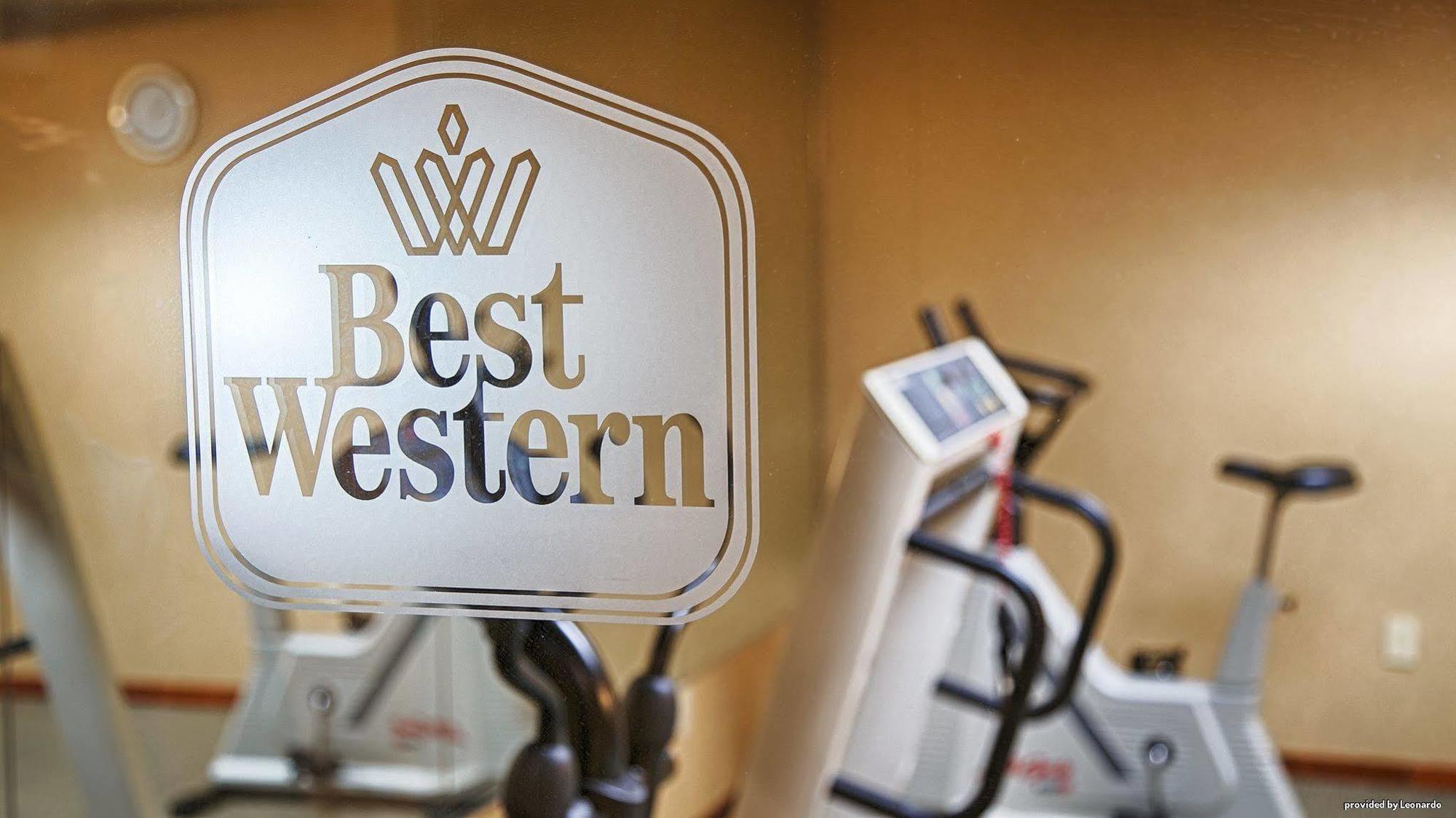 Best Western Queens Court New York City Exterior photo
