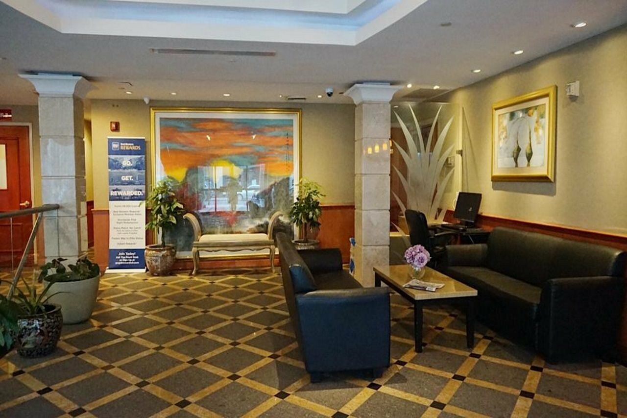 Best Western Queens Court New York City Exterior photo